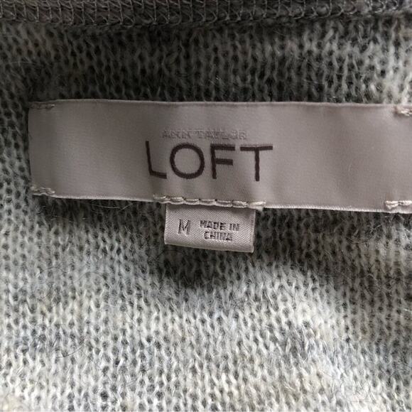 Ann Taylor LOFT Mohair Blend Crew Neck Grey Sweater Size Medium - Picture 13 of 16